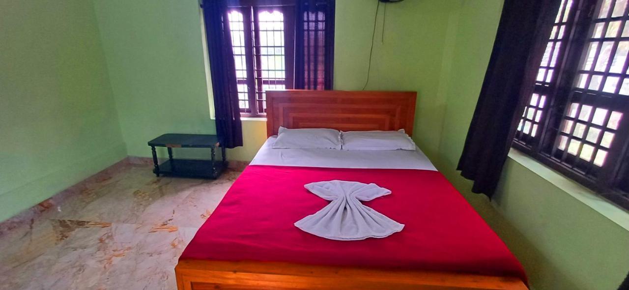 Empire Homestay Kalpatta Ngoại thất bức ảnh