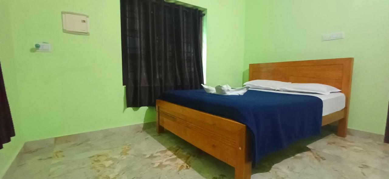 Empire Homestay Kalpatta Ngoại thất bức ảnh