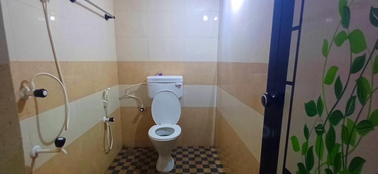 Empire Homestay Kalpatta Ngoại thất bức ảnh
