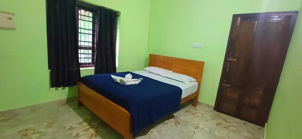 Empire Homestay Kalpatta Ngoại thất bức ảnh