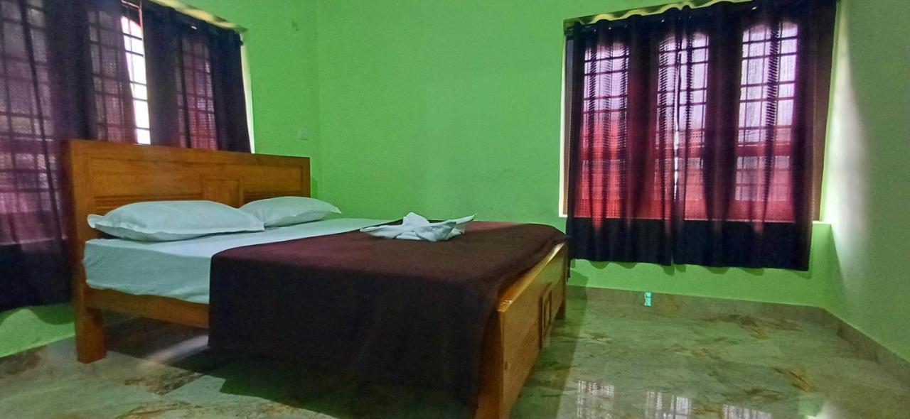 Empire Homestay Kalpatta Ngoại thất bức ảnh